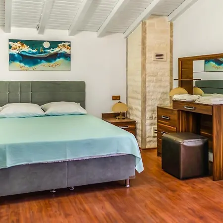 Palmiye Evleri Apart Otel *